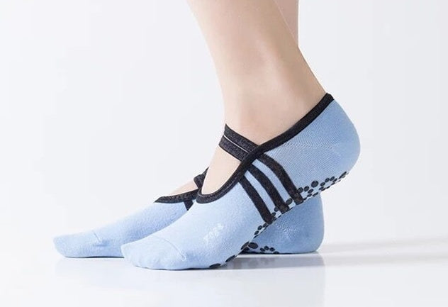 Non-slip yoga socks ballet style fitness boat socks sports socks dance socks aerobics socks cotton socks