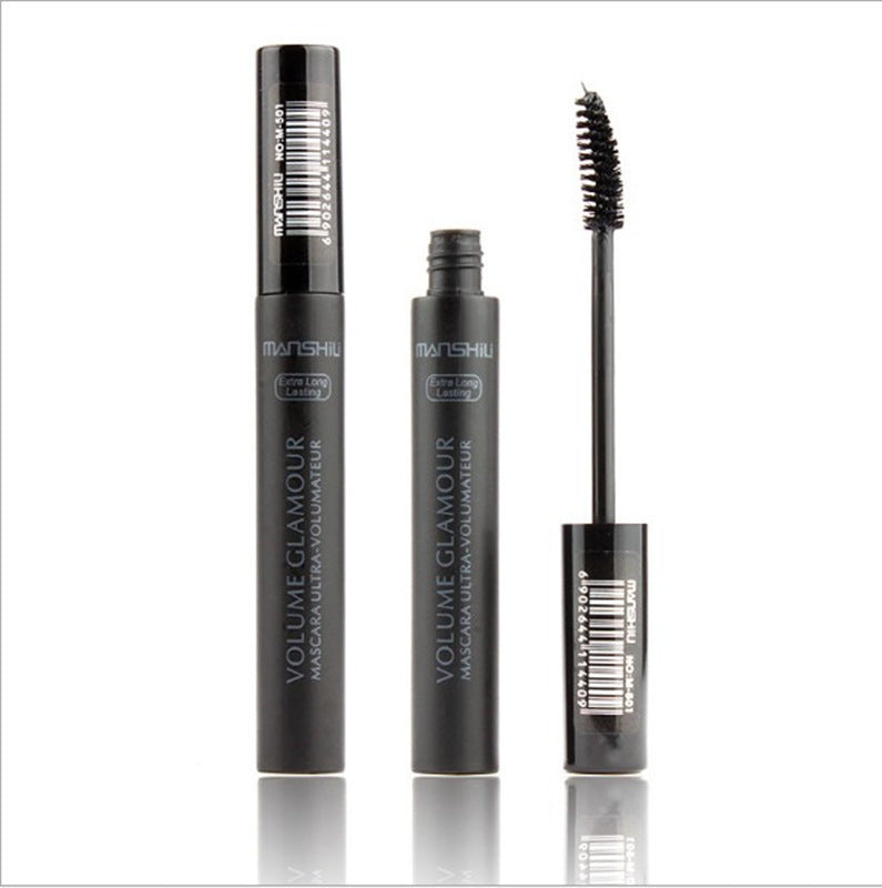 Waterproof, Long-lasting And Not Easy To Smudge Mascara