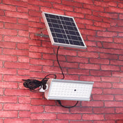 Solar outdoor garden light